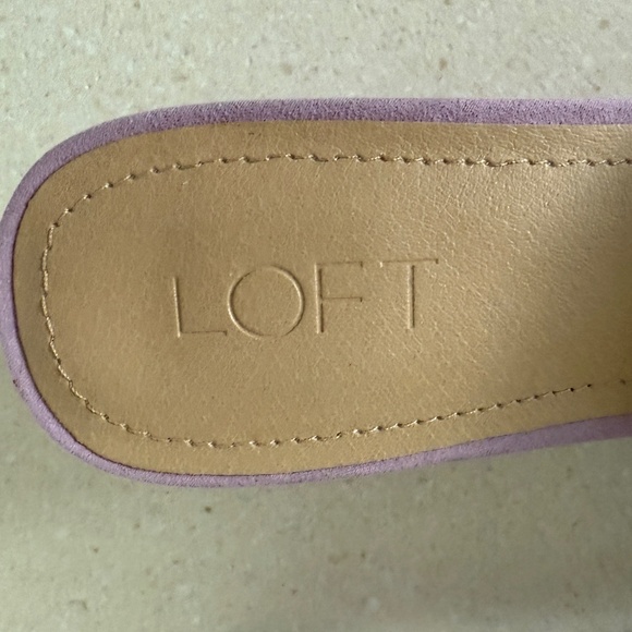 NEW Purple Suede Wedge Shoes - Picture 3 of 3